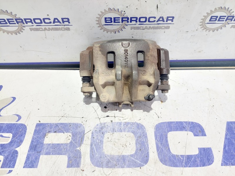 Recambio de pinza de freno delantera derecha para ssangyong kyron 2.0 referencia OEM IAM B0140112  