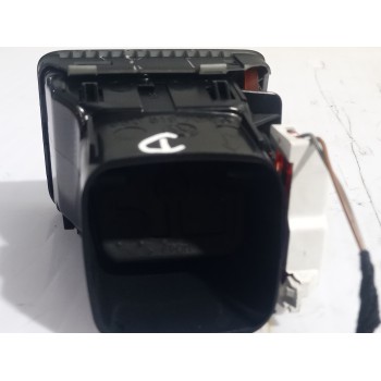 Recambio de rejilla aireadora para volkswagen passat berlina (3b3) advance referencia OEM IAM 3B0819704  