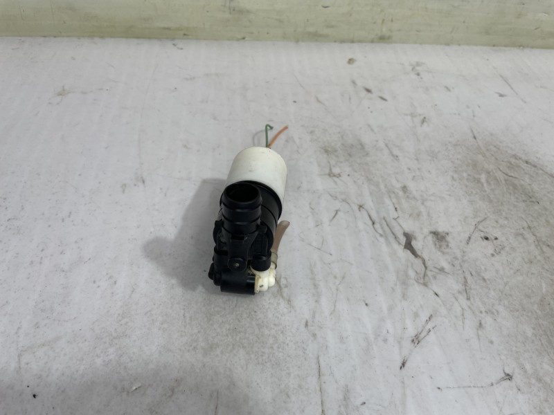 Recambio de bomba limpia para renault scenic ii authentique referencia OEM IAM 7700428386  