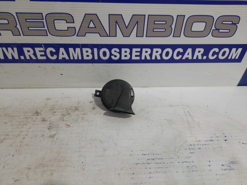 Recambio de claxon para opel zafira a elegance referencia OEM IAM A71335  