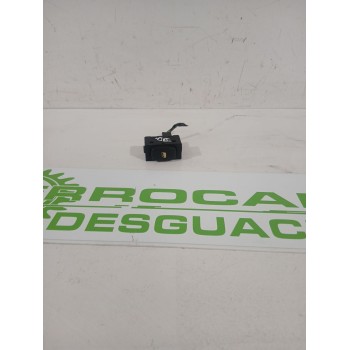 MANDO ELEVALUNAS DELANTERO DERECHO 6554E8 