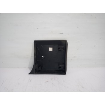 Recambio de moldura derecha para renault trafic furgón l1h1 2,7t referencia OEM IAM 768185709R  