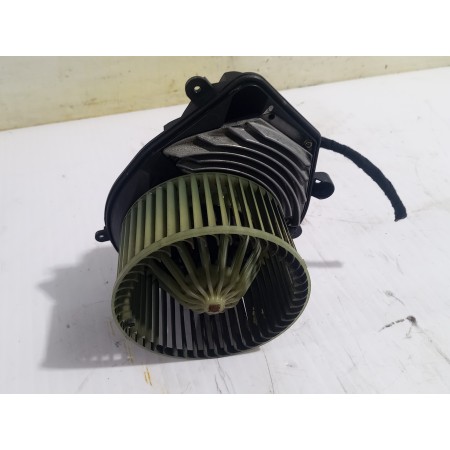 Recambio de motor calefaccion para volkswagen passat berlina (3b3) advance referencia OEM IAM 8D1820021  