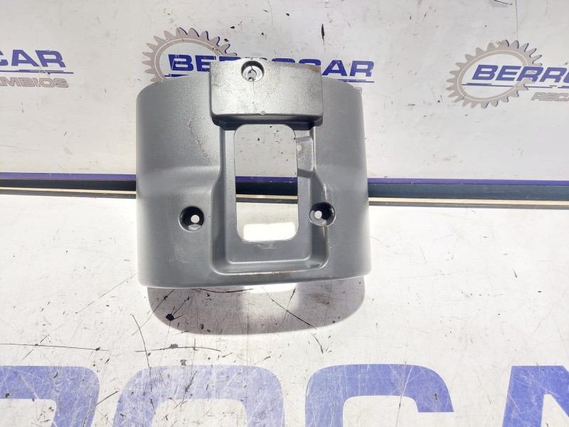 Recambio de recubrimiento columna direccion para ssangyong kyron 2.0 referencia OEM IAM 7668508010  