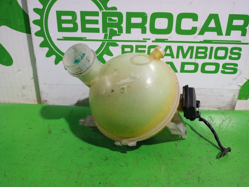 Recambio de deposito expansion para citroën c4 berlina 1.6 16v hdi referencia OEM IAM 9646902580  