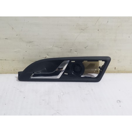 Recambio de maneta interior delantera izquierda para skoda yeti active referencia OEM IAM 1Z0837247  
