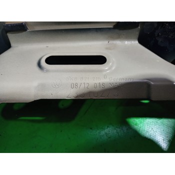 Recambio de aleta delantera izquierda para volkswagen golf vi (5k1) advance referencia OEM IAM 5K6821215D / 5K6821021B  