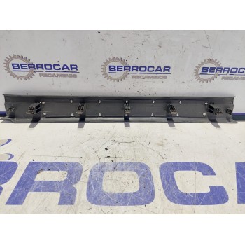 Recambio de moldura interior para ssangyong kyron 2.0 xdi referencia OEM IAM 7729009000  