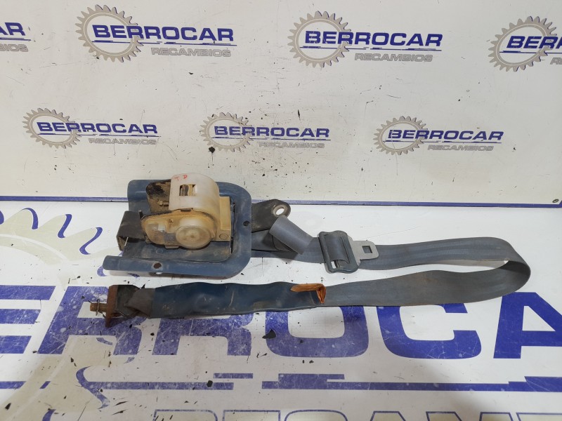 Recambio de cinturon seguridad trasero derecho para mitsubishi montero (l040) 2.5 turbodiesel referencia OEM IAM MR750773  