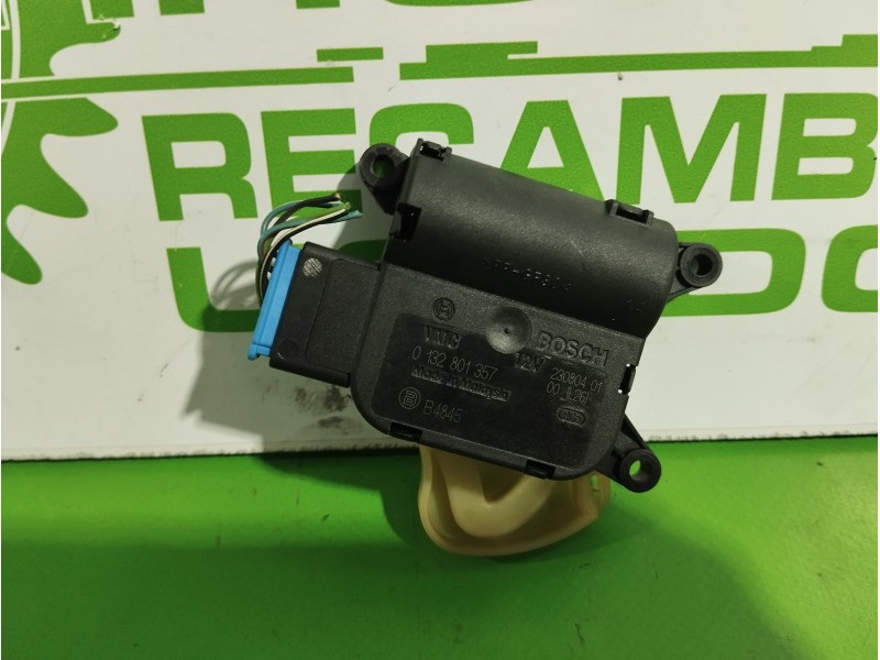 Recambio de motor trampilla calefaccion para seat ibiza (6l1) 1.9 sdi referencia OEM IAM 132801357  