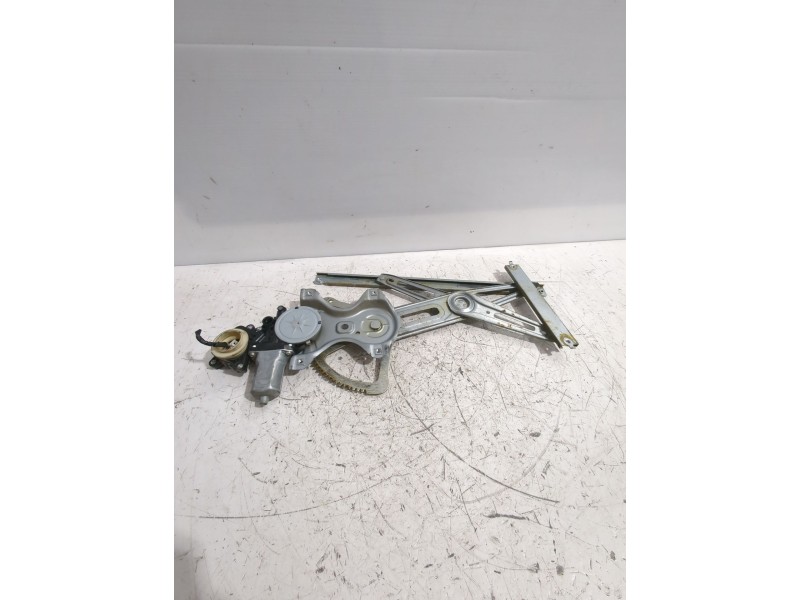 Recambio de elevalunas delantero izquierdo para toyota yaris (_p9_) 1.33 vvt-i (nsp90_) referencia OEM IAM 698200D041  