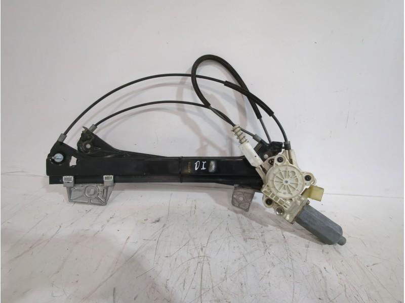 Recambio de elevalunas delantero izquierdo para mercedes-benz clk (c209) clk 240 (209.361) referencia OEM IAM 2097200746  