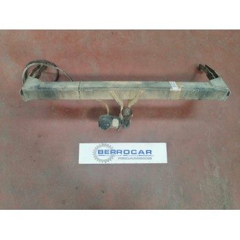 Recambio de enganche remolque para toyota rav 4 2.2 d-4d cat referencia OEM IAM 8111003670  
