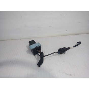 Recambio de caja precalentamiento para peugeot 3008 style referencia OEM IAM 9802424080  