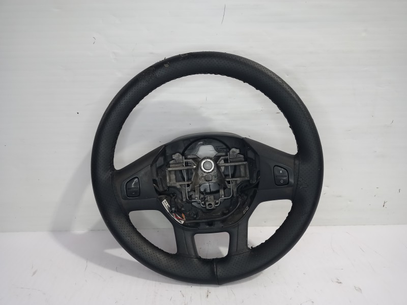 Recambio de volante para renault trafic furgón l1h1 2,7t referencia OEM IAM 484000016R  