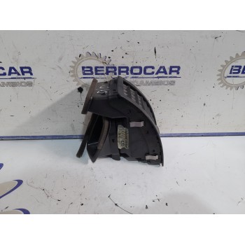 Recambio de rejilla aireadora para volkswagen polo (9n3) 1.4 tdi referencia OEM IAM 6Q0819704  