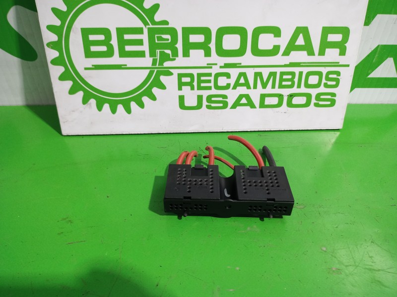 Recambio de caja reles / fusibles para seat ibiza (6l1) 1.9 sdi referencia OEM IAM 6Q0973374  