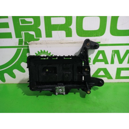 Recambio de soporte bateria para volkswagen golf vi (5k1) advance referencia OEM IAM 1K0915333  