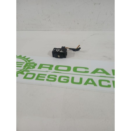 Recambio de mando elevalunas trasero derecho para peugeot 407 (6d_) 1.6 hdi 110 (6d9hzc, 6d9hyc) referencia OEM IAM 6554E8  