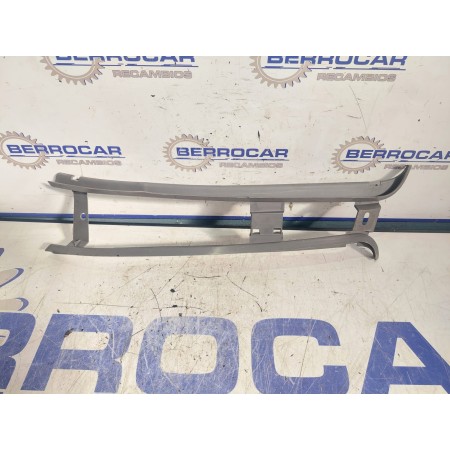 Recambio de moldura interior para ssangyong kyron 2.0 referencia OEM IAM 4937041  