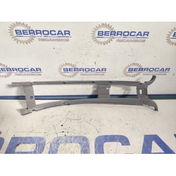 Recambio de moldura interior para ssangyong kyron 2.0 referencia OEM IAM 4937041  