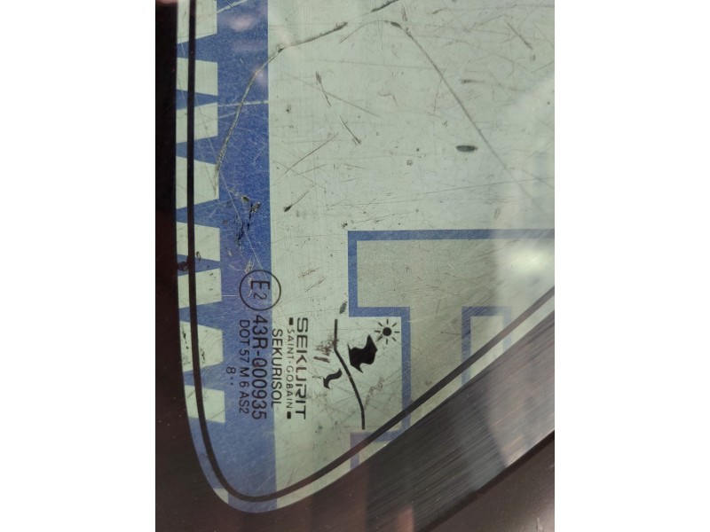 Recambio de luna custodia trasera derecha para saab 9-3 berlina 2.0 cat referencia OEM IAM 43R000935  