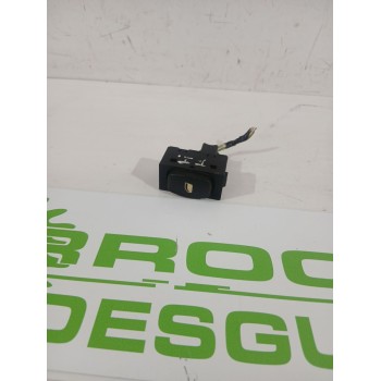 Recambio de mando elevalunas trasero izquierdo para peugeot 407 (6d_) 1.6 hdi 110 (6d9hzc, 6d9hyc) referencia OEM IAM 6554E8  