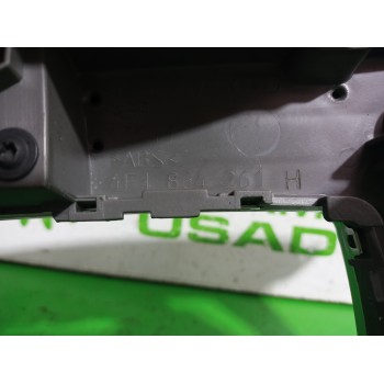 Recambio de sistema audio / radio cd para audi a6 berlina (4f2) 2.4 referencia OEM IAM 4F1864261  