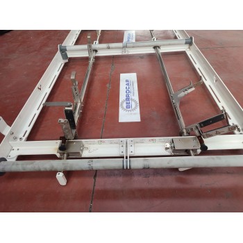 Recambio de baca de techo para renault kangoo 1.5 dci diesel fap referencia OEM IAM 7711423535  