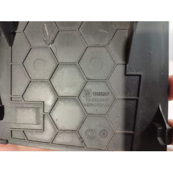 Recambio de moldura interior para opel insignia berlina 2.0 16v cdti referencia OEM IAM 330839457  