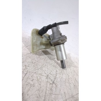 Recambio de bomba freno para audi a4 b6 (8e2) 1.9 tdi referencia OEM IAM 8E0611021  