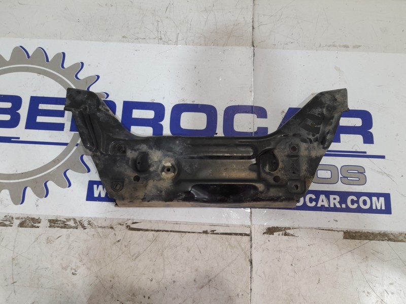 Recambio de puente delantero para volkswagen polo (9n3) 1.4 tdi referencia OEM IAM 6Q0199349  