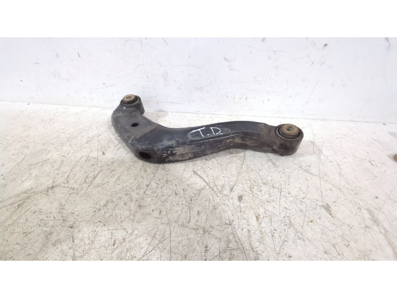 Recambio de brazo suspension superior trasero derecho para audi a4 b6 (8e2) 1.9 tdi referencia OEM IAM 8E0407510A  