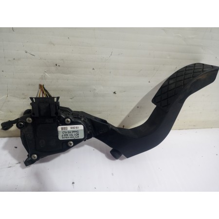 Recambio de pedal acelerador para volkswagen passat berlina (3b3) advance referencia OEM IAM 8D1721523F  