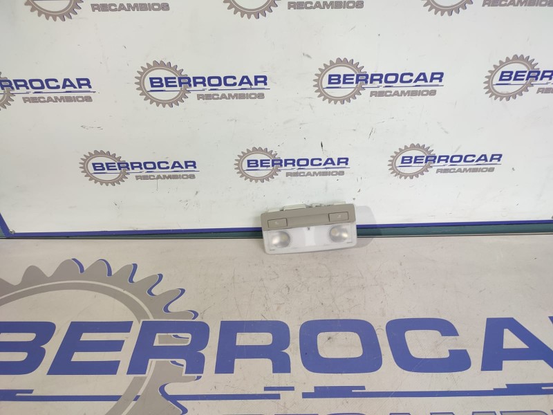 Recambio de luz interior para opel insignia berlina 2.0 16v cdti referencia OEM IAM 316627975  