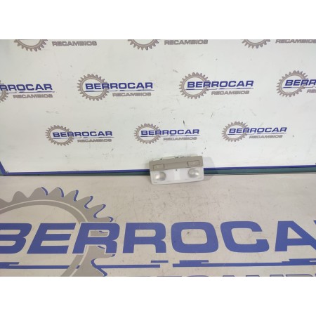 Recambio de luz interior para opel insignia berlina 2.0 16v cdti referencia OEM IAM 316627975  