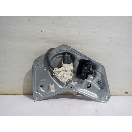 Recambio de elevalunas trasero derecho para skoda yeti active referencia OEM IAM 5L0839402B  