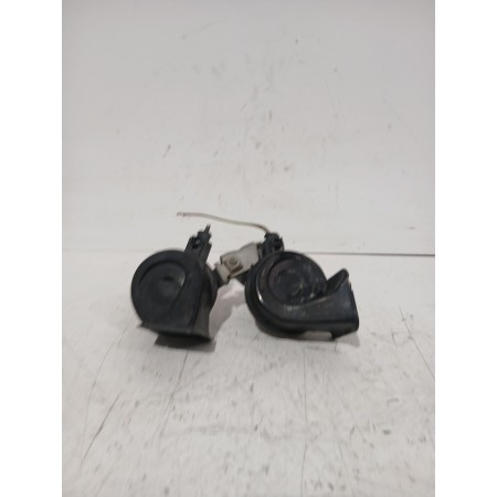 Recambio de claxon para skoda fabia ii combi (545) 1.2 tsi referencia OEM IAM 6R0951223B  