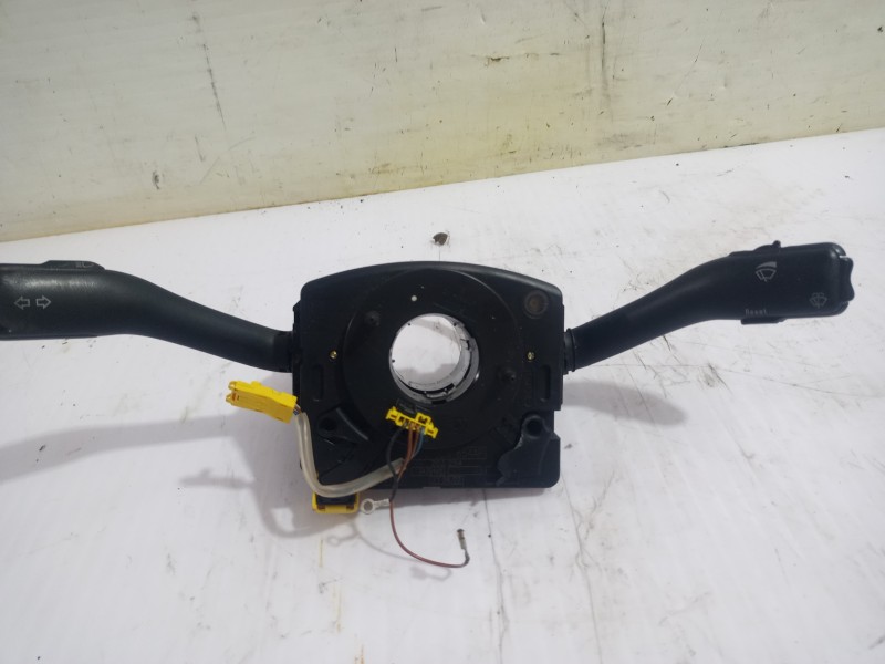 Recambio de mando multifuncion para volkswagen passat berlina (3b3) advance referencia OEM IAM 4B0953503  