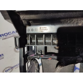 Recambio de apoyabrazos central para opel insignia berlina 2.0 16v cdti referencia OEM IAM 13221926  