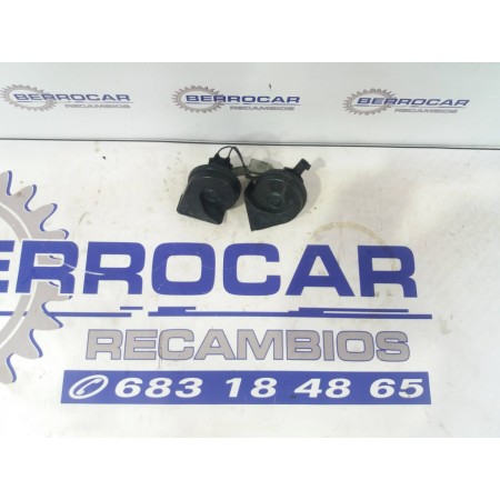 Recambio de claxon para ford transit caja cerrada ´06 2.2 tdci cat referencia OEM IAM A046522  