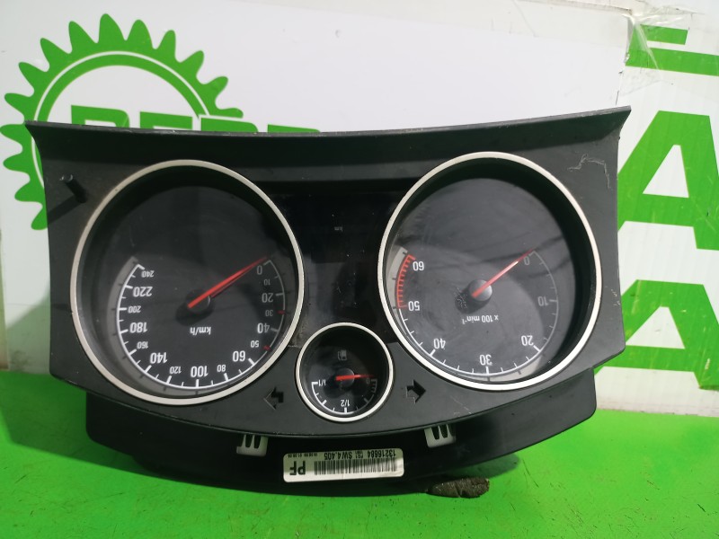 Recambio de cuadro instrumentos para opel zafira b cosmo referencia OEM IAM 13216684  