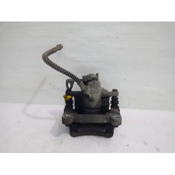 Recambio de pinza de freno trasera derecha para renault trafic furgón l1h1 2,7t referencia OEM IAM 7701056165  