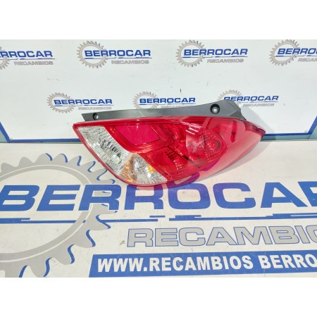 Recambio de piloto trasero derecho para hyundai i20 referencia OEM IAM 924024P500  