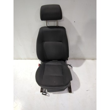 ASIENTO DELANTERO IZQUIERDO 