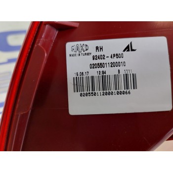 Recambio de piloto trasero derecho para hyundai i20 referencia OEM IAM 924024P500  