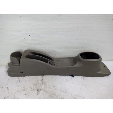 Recambio de apoyabrazos central para nissan micra (k12e) acenta referencia OEM IAM 96910  