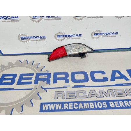 Recambio de faro antiniebla trasero derecho para fiat grande punto (199) referencia OEM IAM 712201351110  