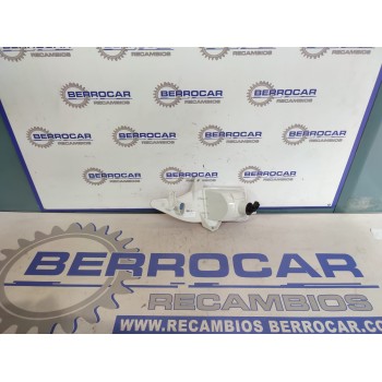 Recambio de faro antiniebla trasero derecho para toyota avensis (t27) referencia OEM IAM 044913  