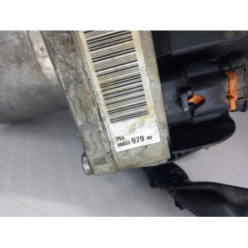 Recambio de bomba direccion para peugeot 3008 style referencia OEM IAM 9803397980  